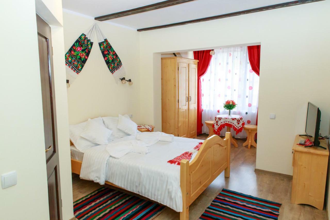 Panna Gusto Hotel Cîmpeni Exterior photo